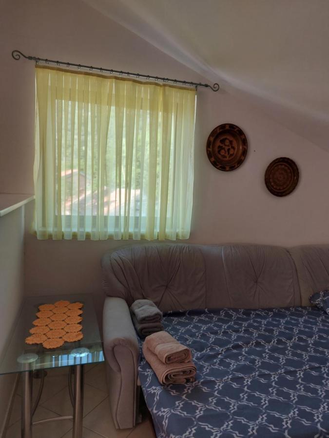 Apartmani Igercic Stinica Exterior foto