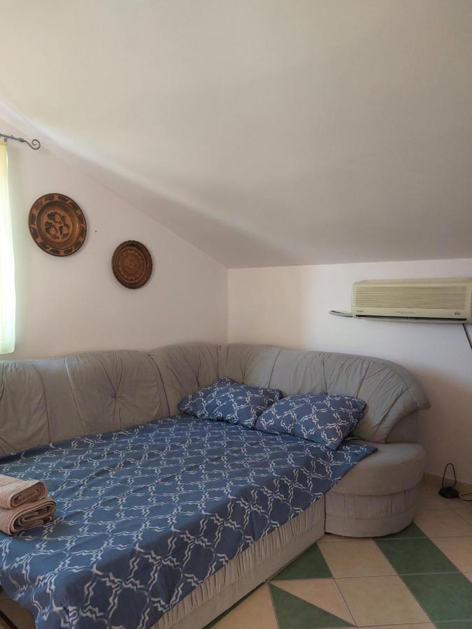 Apartmani Igercic Stinica Exterior foto
